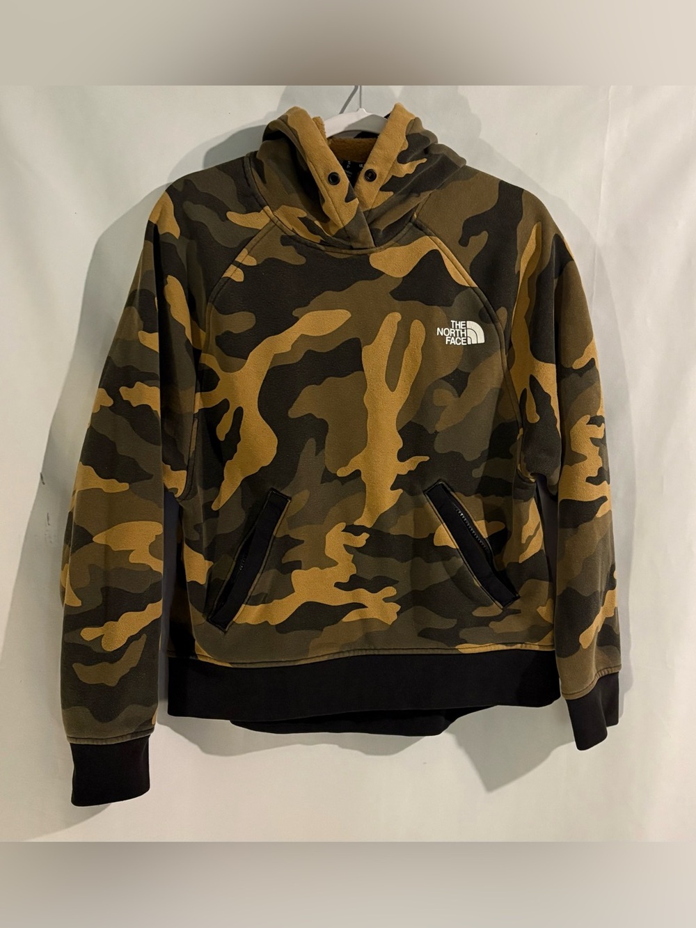 The North Face Men’s Camo Crewneck Hoodie - Green/Brown